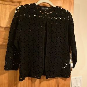 Stunning Jones New York Black Crocheted Shurg Bolero Sz S, see through
